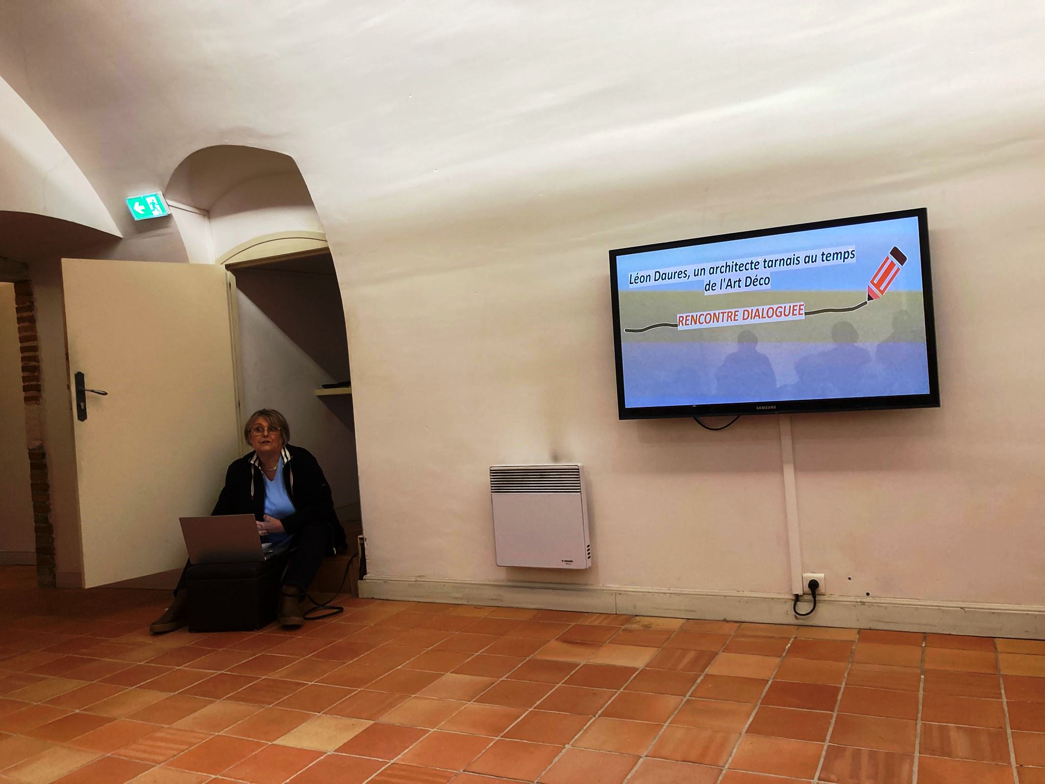 une conférence débutée 